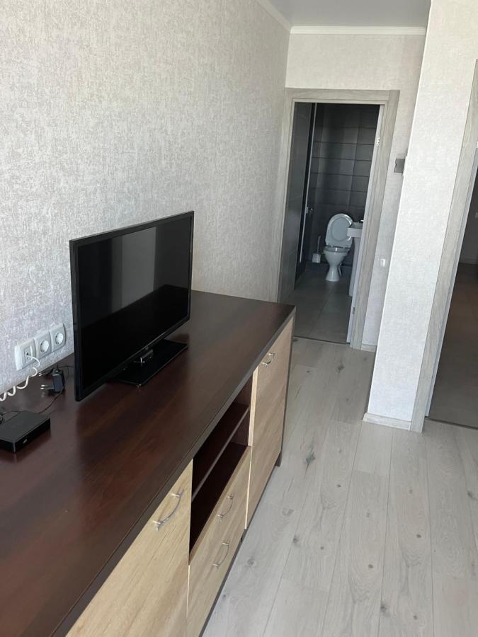 Elite Hotel Balti Bagian luar foto